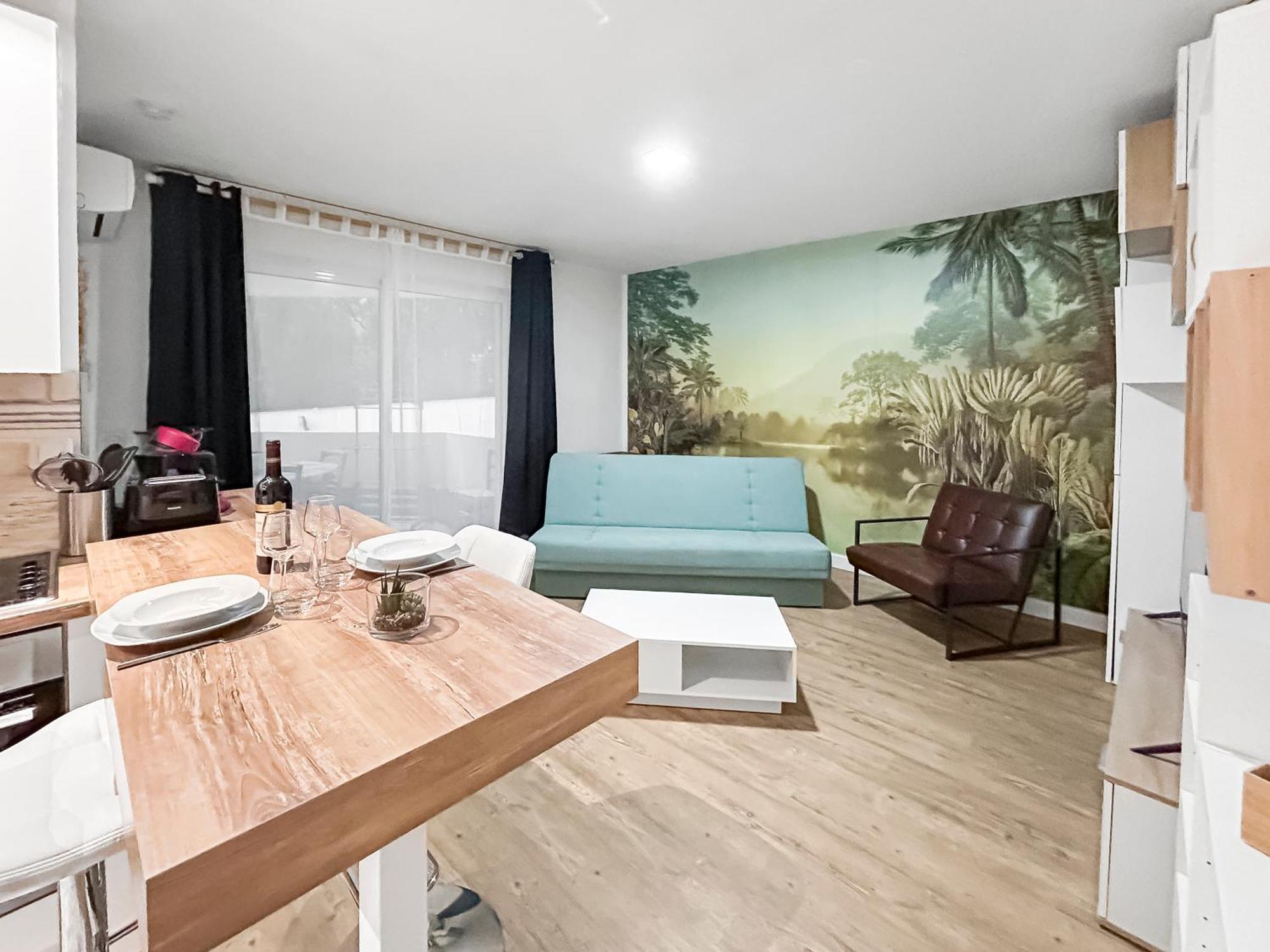 Balcon, Parking, Piscine Et Clim' A 2 Pas Du Port Santa Lucia Appartement Saint-Raphaël Buitenkant foto